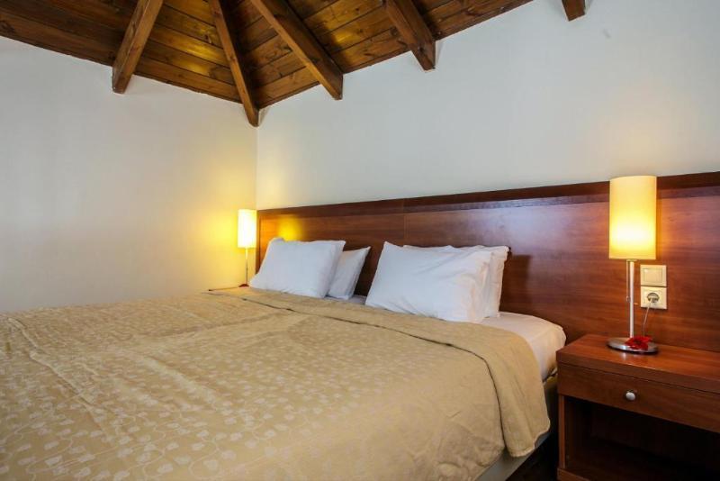 Adelais Hotel Tavronitis  Ngoại thất bức ảnh