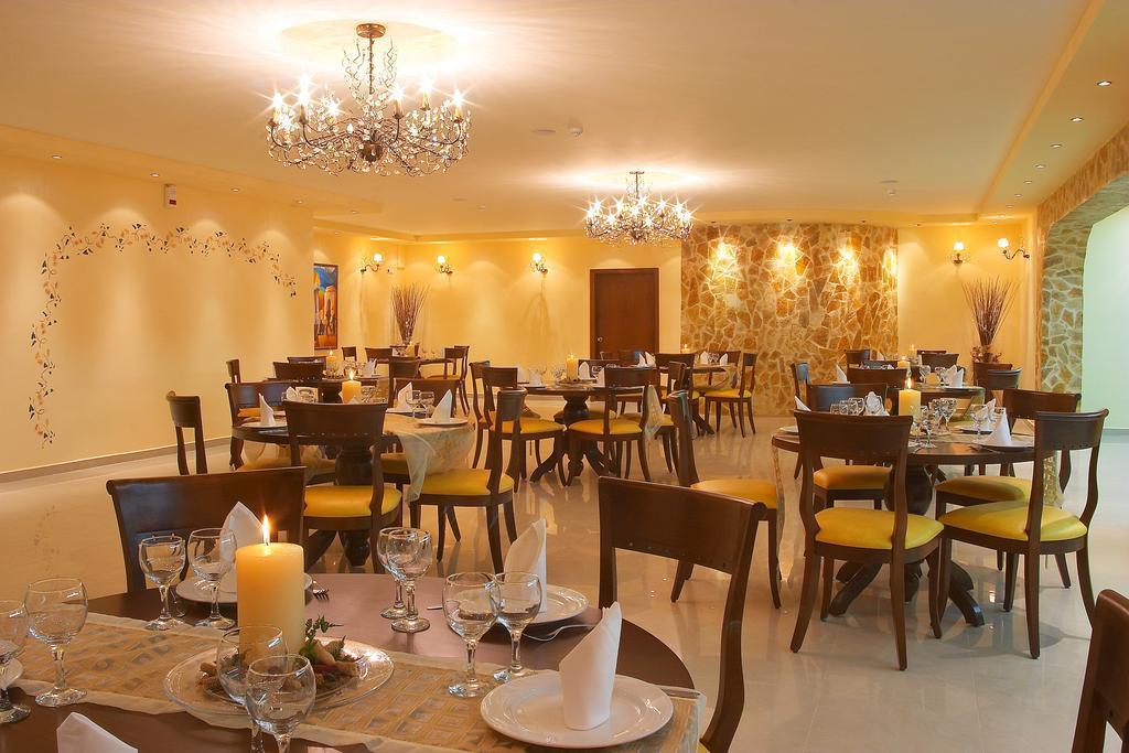 Adelais Hotel Tavronitis  Ngoại thất bức ảnh