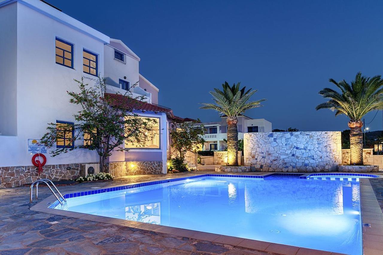 Adelais Hotel Tavronitis  Ngoại thất bức ảnh