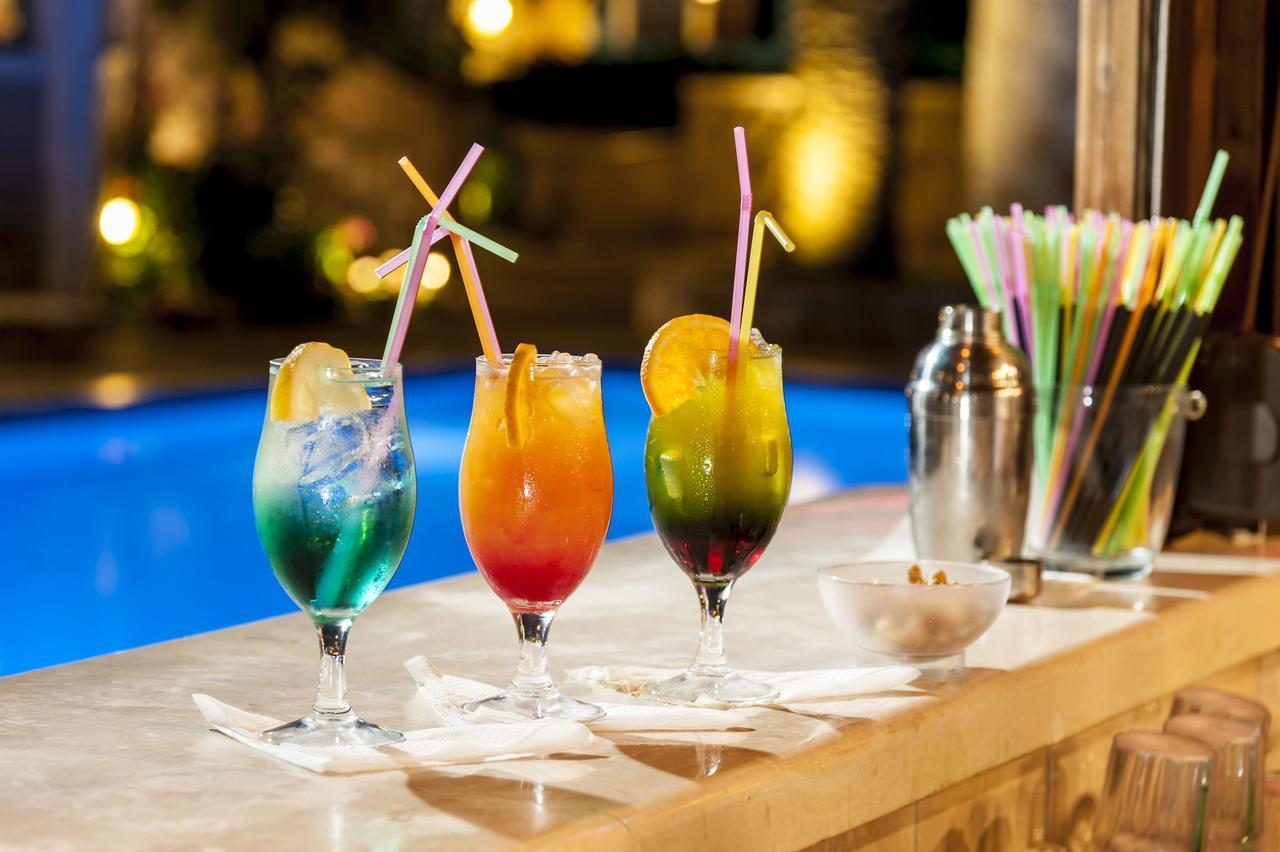 Adelais Hotel Tavronitis  Ngoại thất bức ảnh