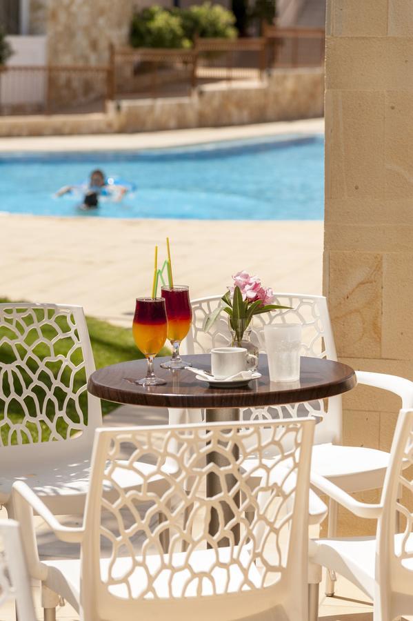 Adelais Hotel Tavronitis  Ngoại thất bức ảnh